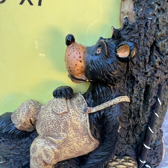 New 5”x7” Rustic Bear Picture Frame - Picture 2 of 7